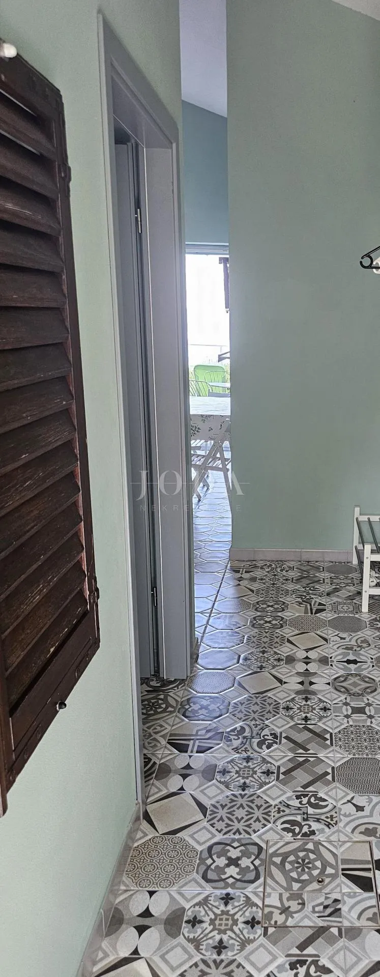 top lokacija kuća sa prekrasnim pogledom i prostranim zemljištem,labin okolica - slika 11