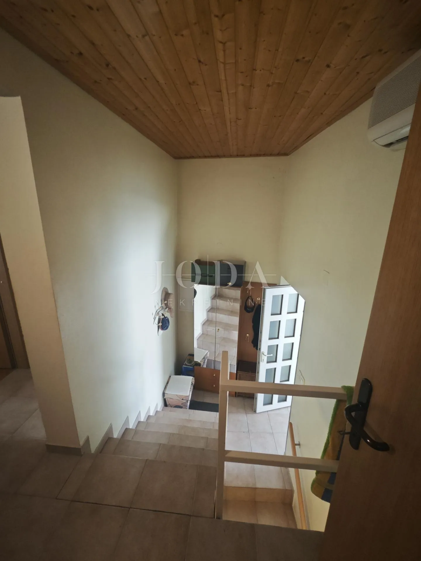 novi vinodolski, kuća u centru s panoramskim pogledom - slika 8