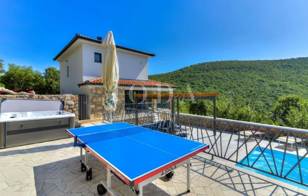 kuća u zaleđu novog vinodolskog - slika 8