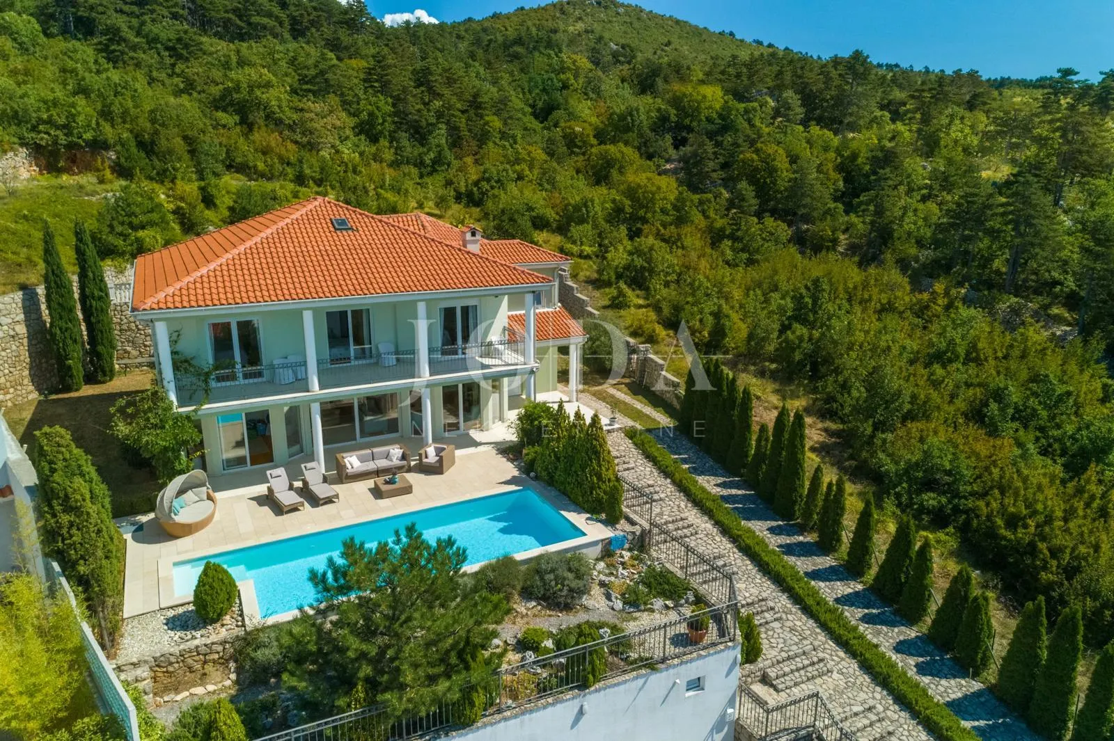 crikvenica villa na prodaju - slika 2