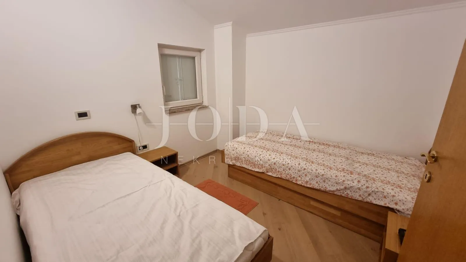 kuća prvi red do mora - slika 18