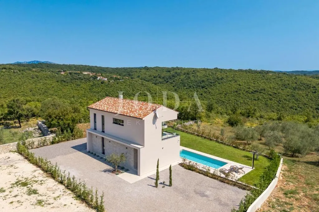 labin, okolica, moderna villa s bazenom i privatnim wellnessom - slika 18