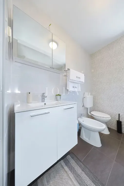 seline, starigrad - luksuzna villa s bazenom - slika 28