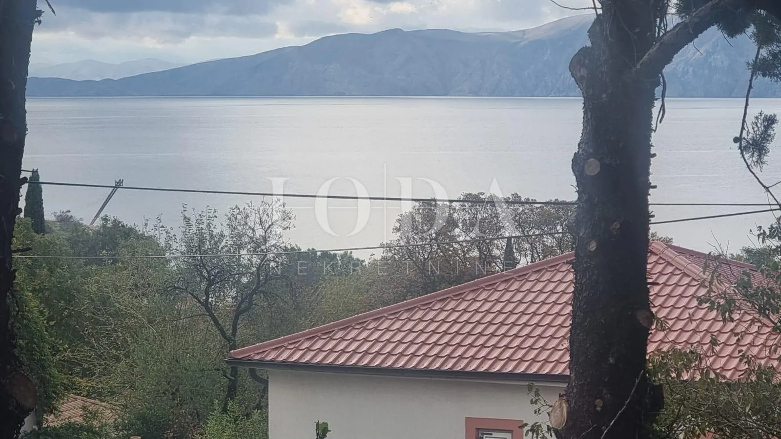 novi vinodolski kuća 100 m od mora - slika 11