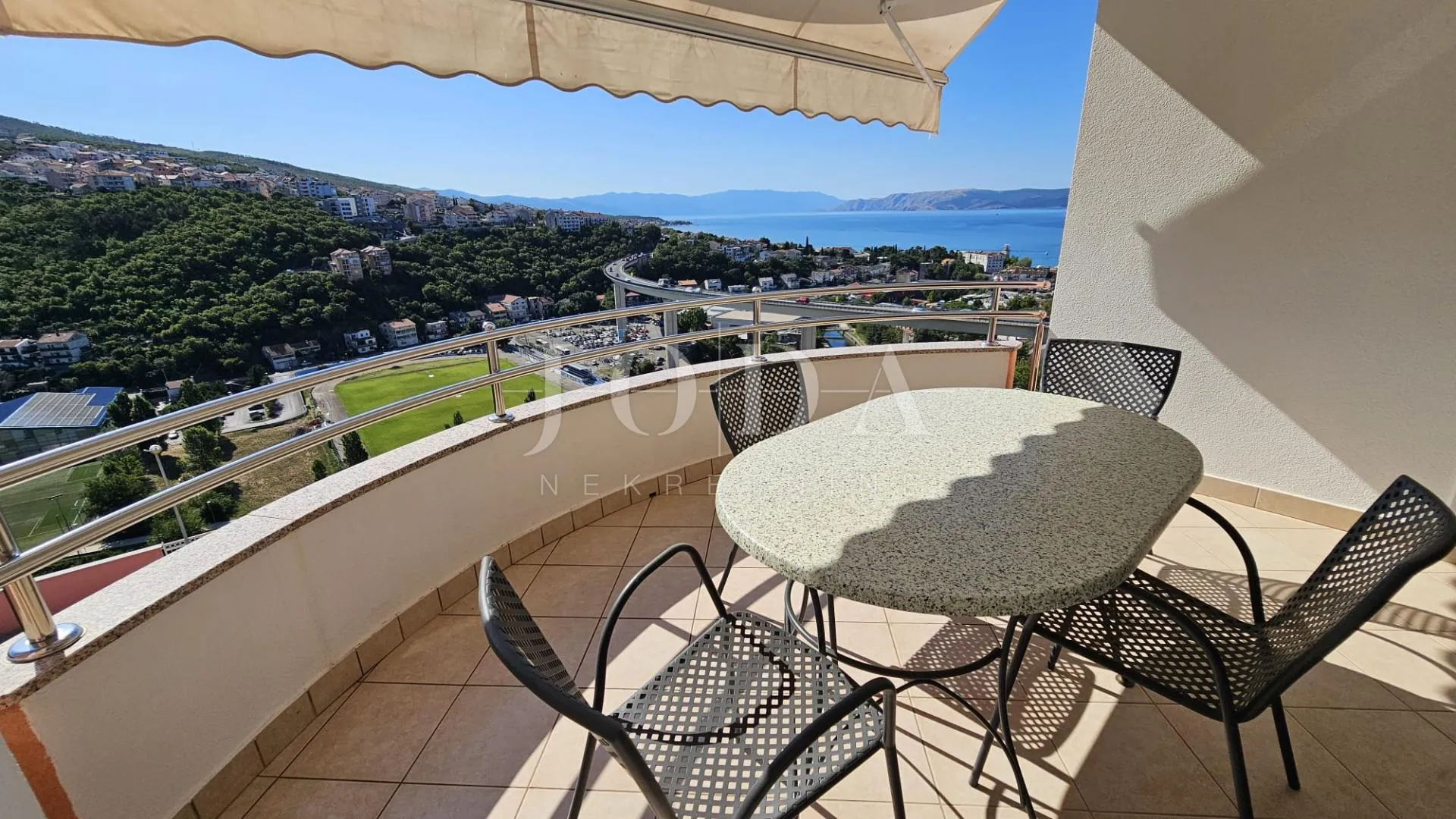 crikvenica stan sa panoramskim pogledom - slika 4