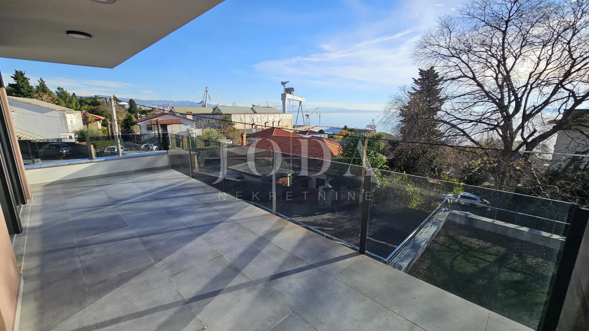 kantrida, luksuzni penthouse s panoramskom terasom i tri garažna mjesta - slika 32