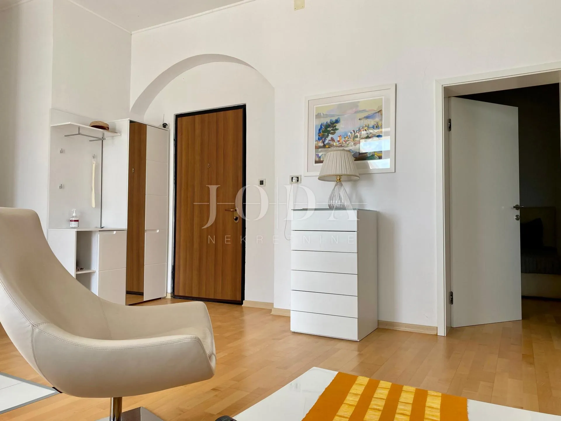 predivan stan 80 m od mora - slika 5