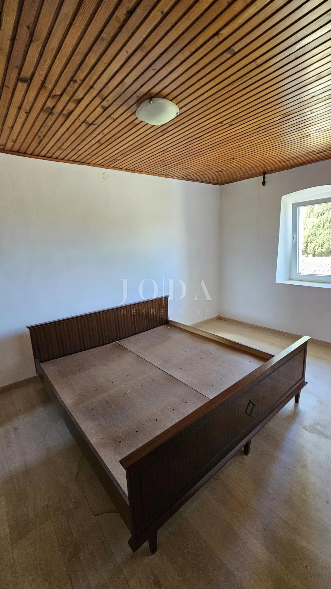 popust dvojna kuća na zemljištu od 5.000m2,rovinj okolica - slika 6
