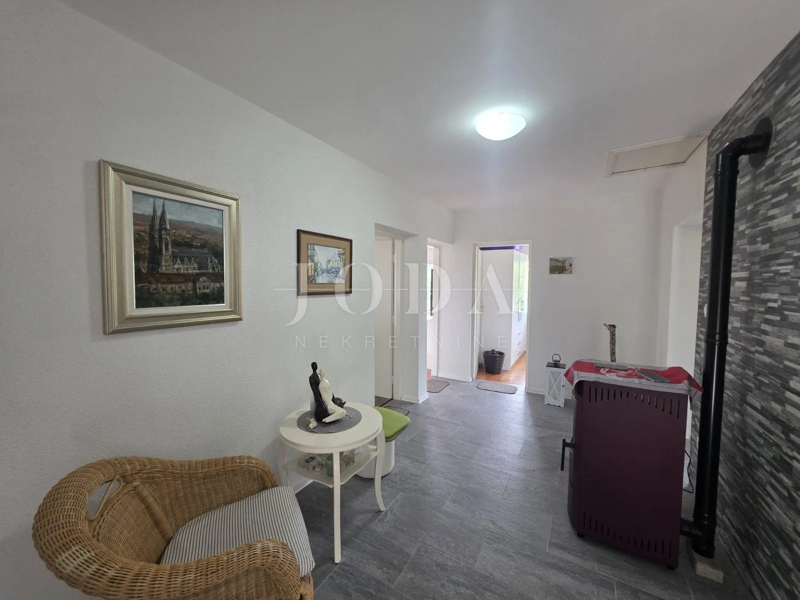 bribir, kuća sa dva stana - slika 29