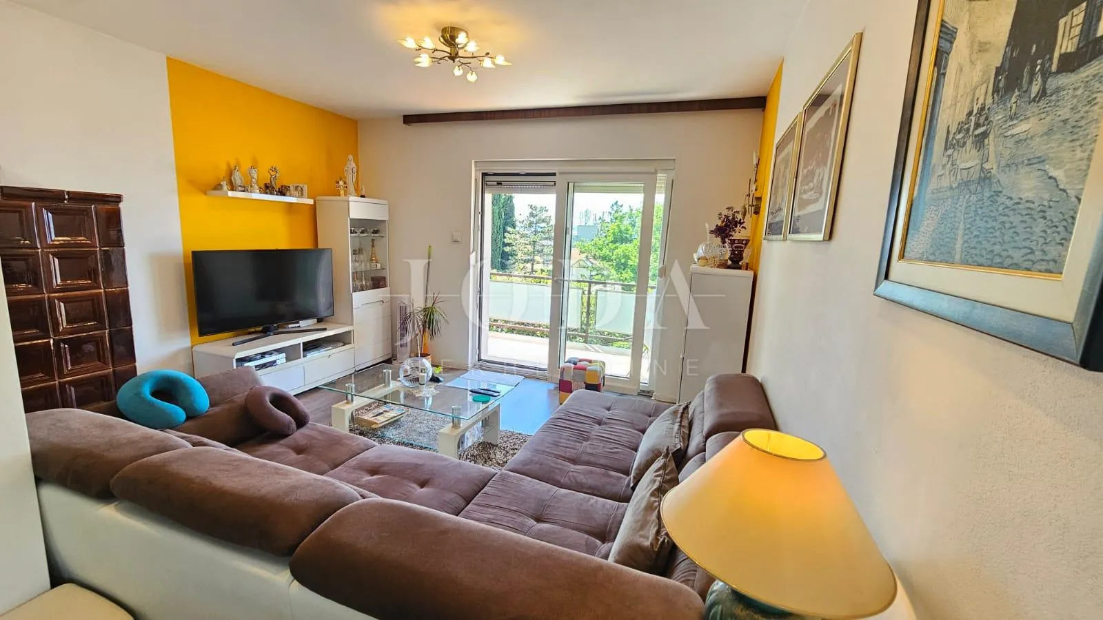 kuća sa 3 jedinice 200m od mora - slika 24