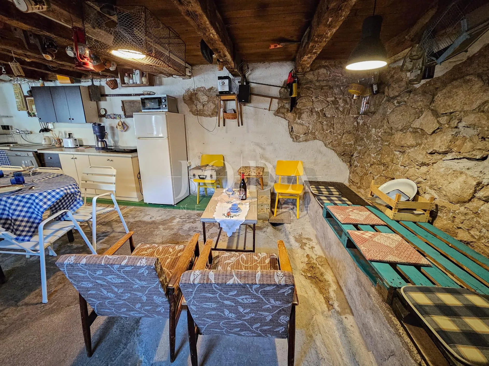 bakar kuća - slika 13