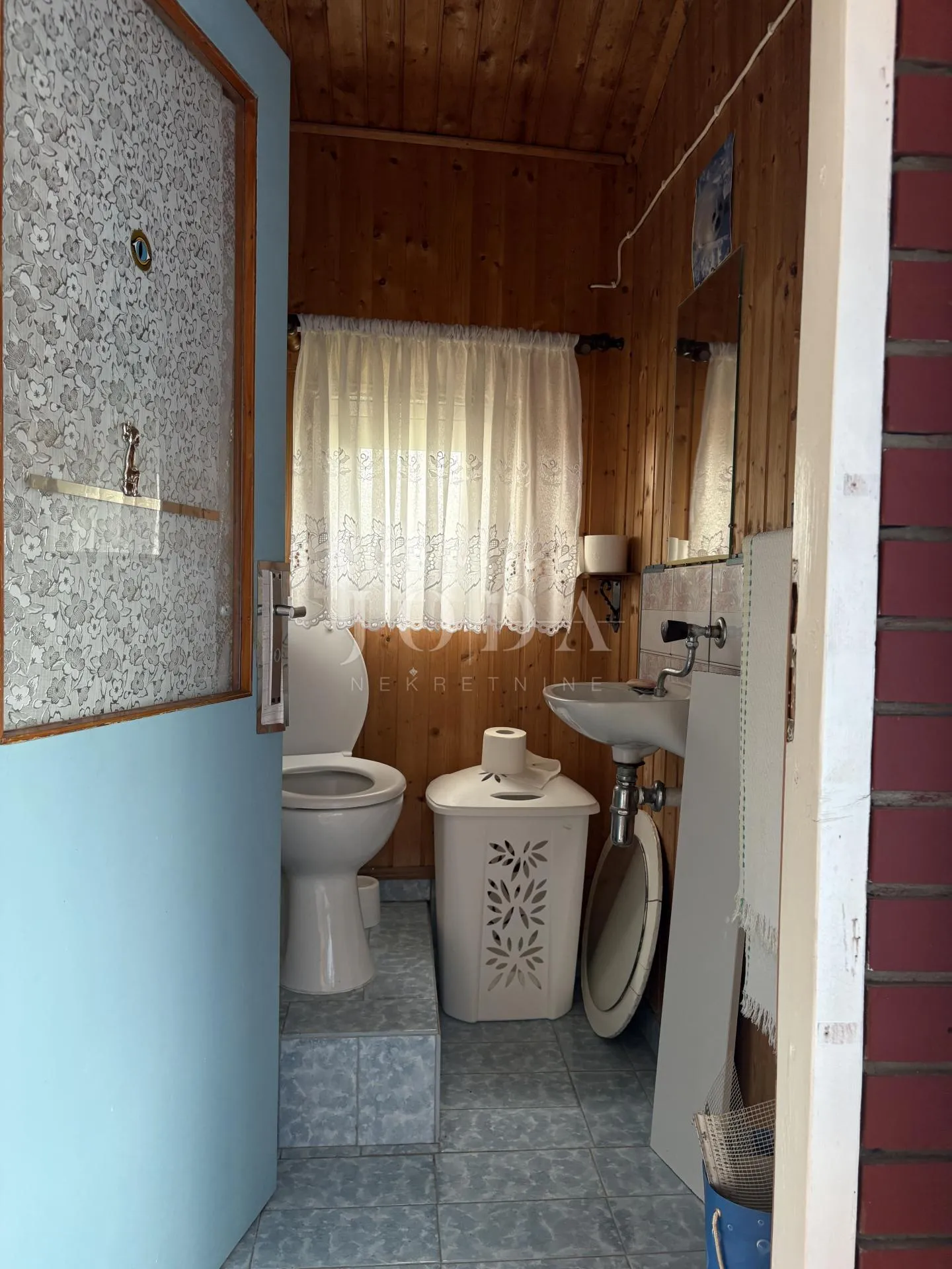 labin, prostrana kuća nadomak centra grada - slika 15