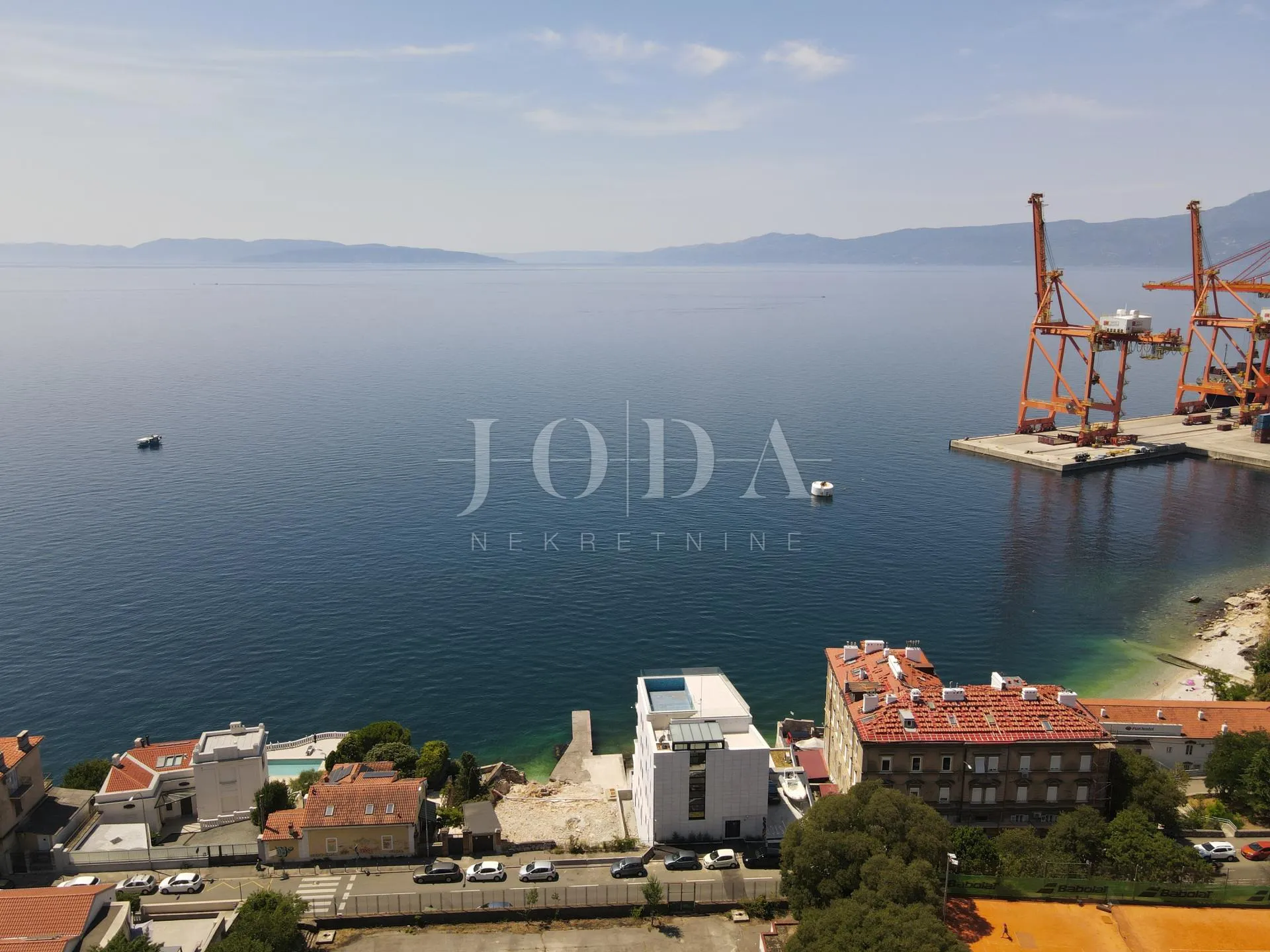 rijeka – pećine | luksuzan stan na 1. katu, prvi red do mora - slika 3