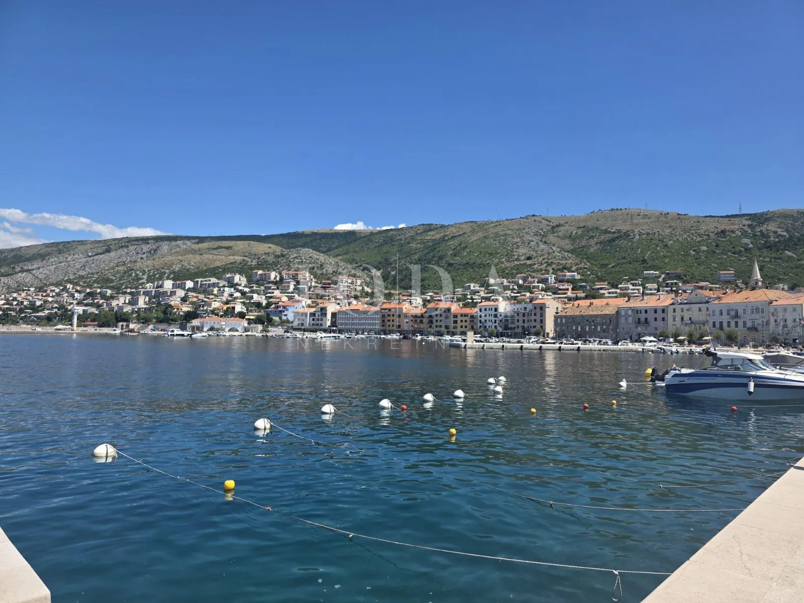 senj, šarmantna kuća u centru grada - slika 19