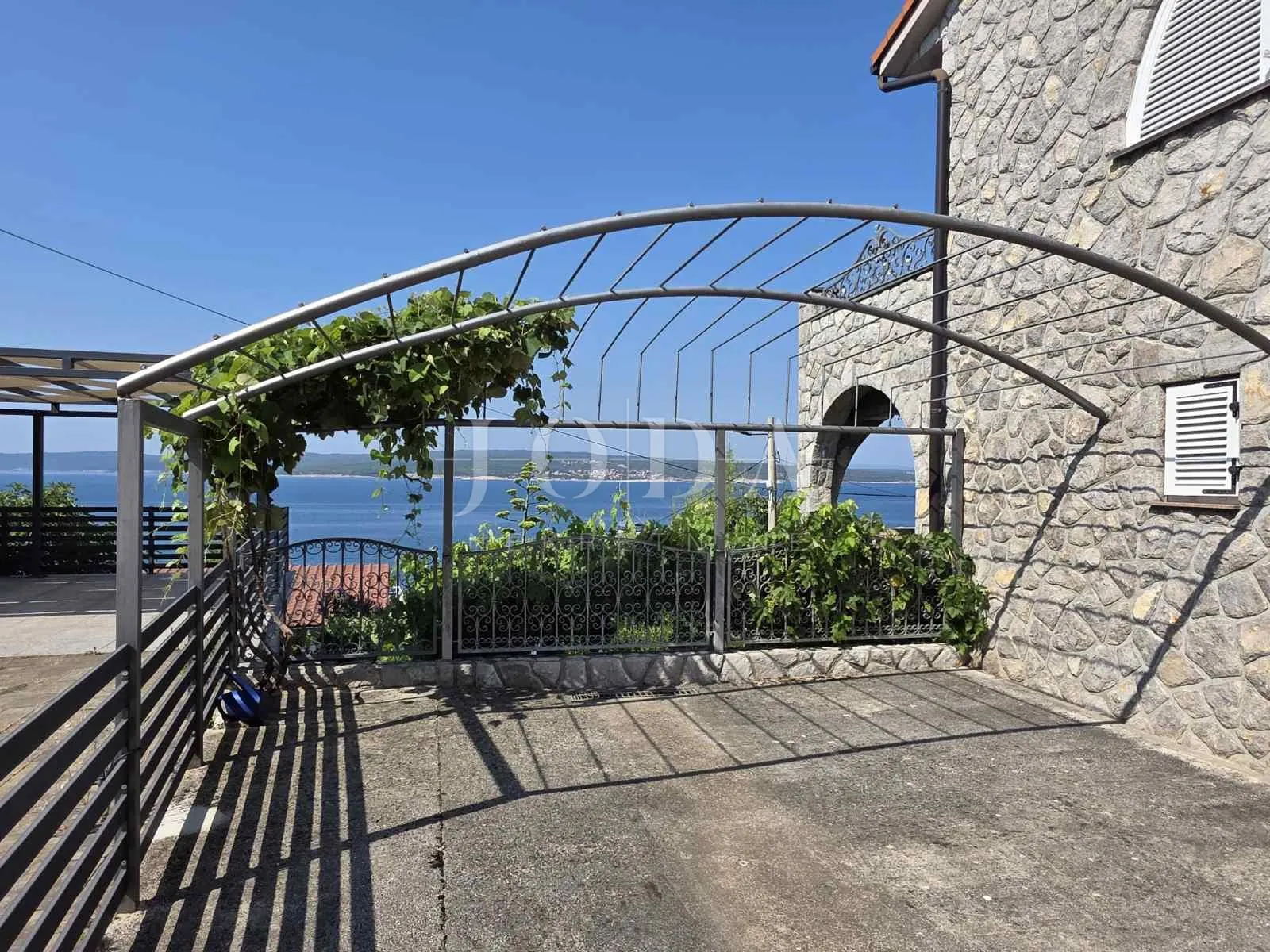 crikvenica, kuća sa četiri stana na vrhunskoj lokaciji - slika 31
