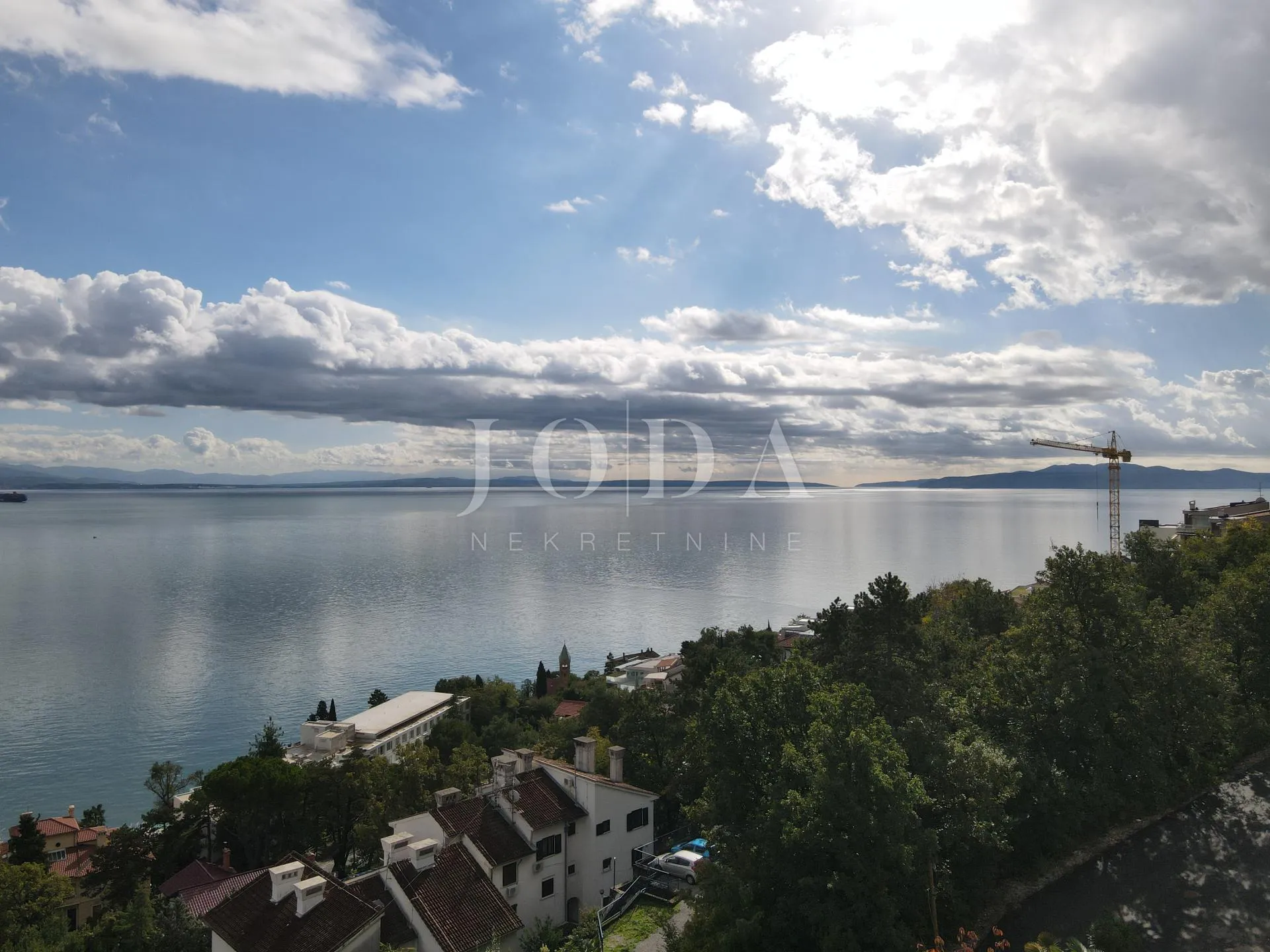 opatija samostojeća kuća na lijepoj lokaciji - slika 13