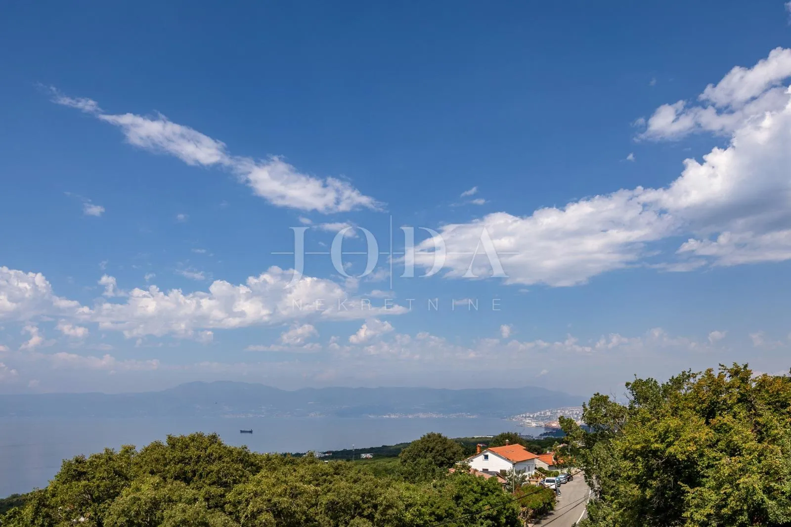 kostrena - dvojna kuća s bazenom i pogledom na more - slika 17