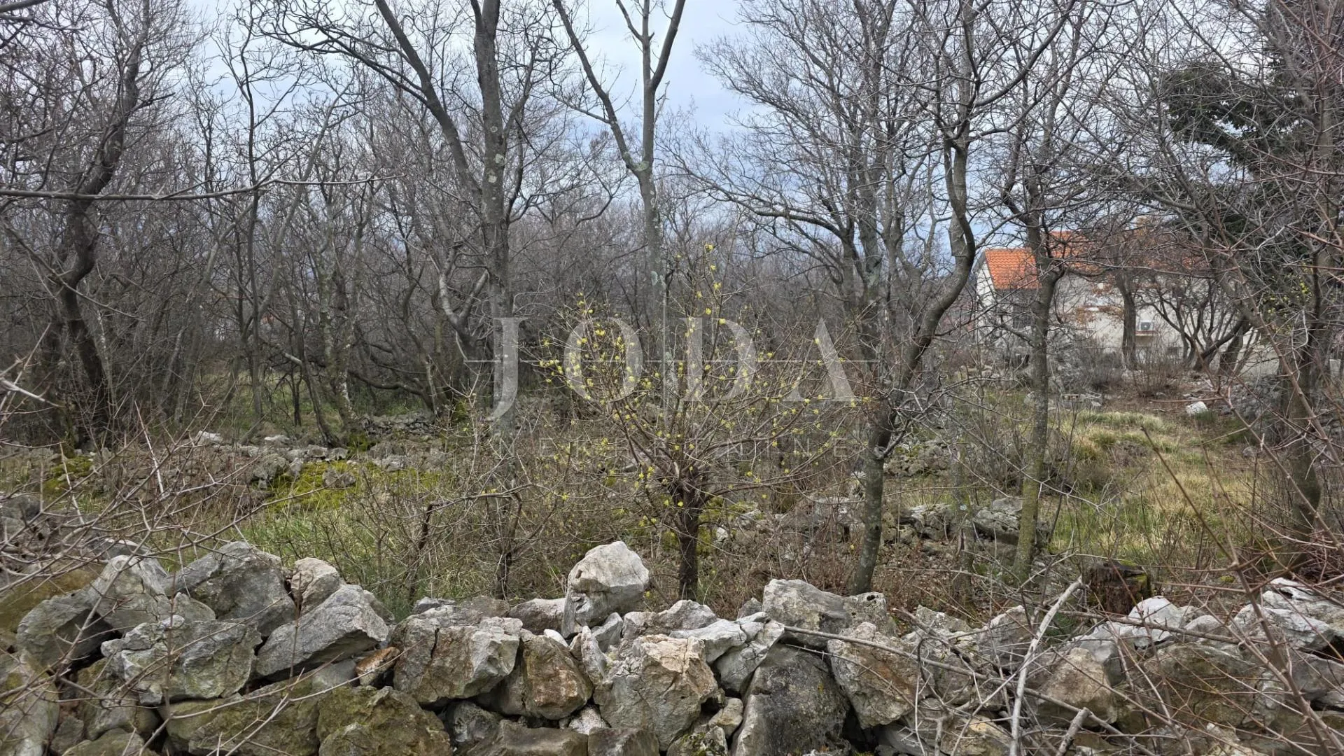 hreljin teren sa panoramskim pogledom - slika 6