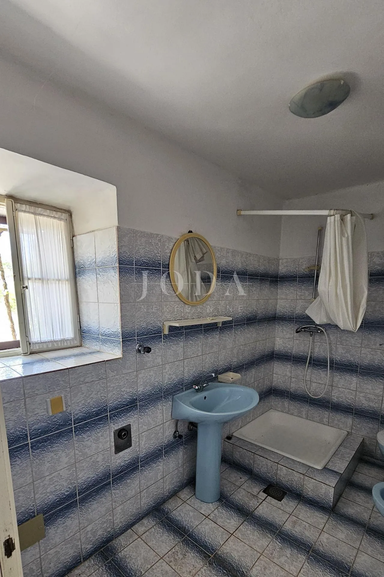 lijepa istarska kamena kuća,labin okolica - slika 9