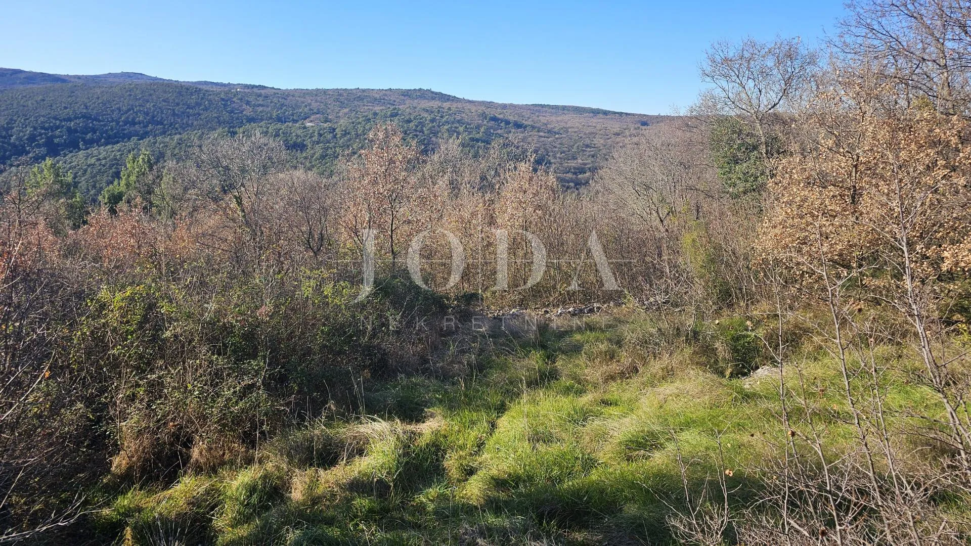 Građevinsko zemljište na atraktivnoj lokaciji,LABIN okolica