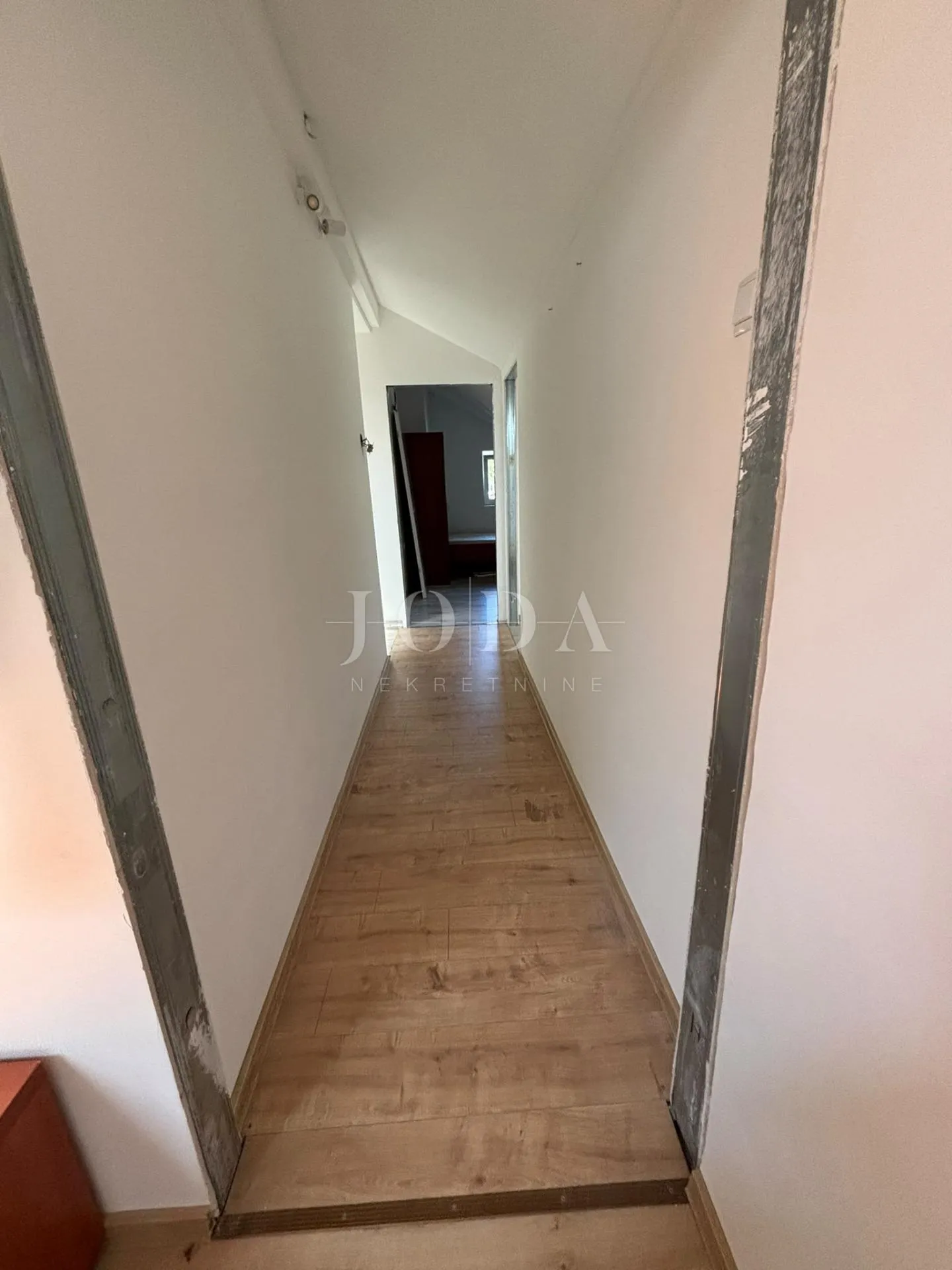 klana, etaža kuće - slika 21