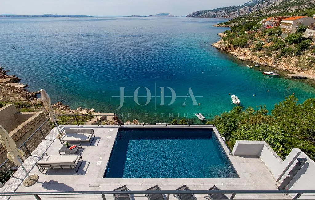 senj okolica kuća prvi red do mora - slika 3
