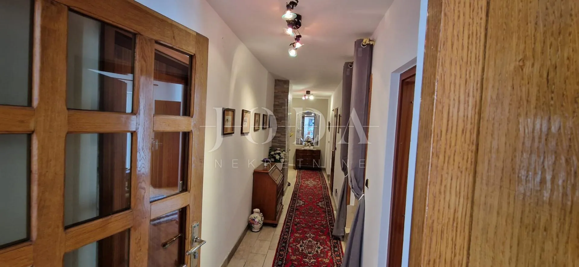 selce apartmanska villa s pogledom na more - slika 12