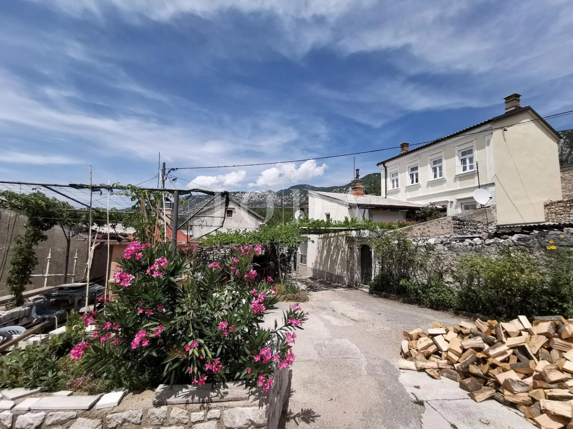 grižane obiteljsko imanje na prodaju - slika 19