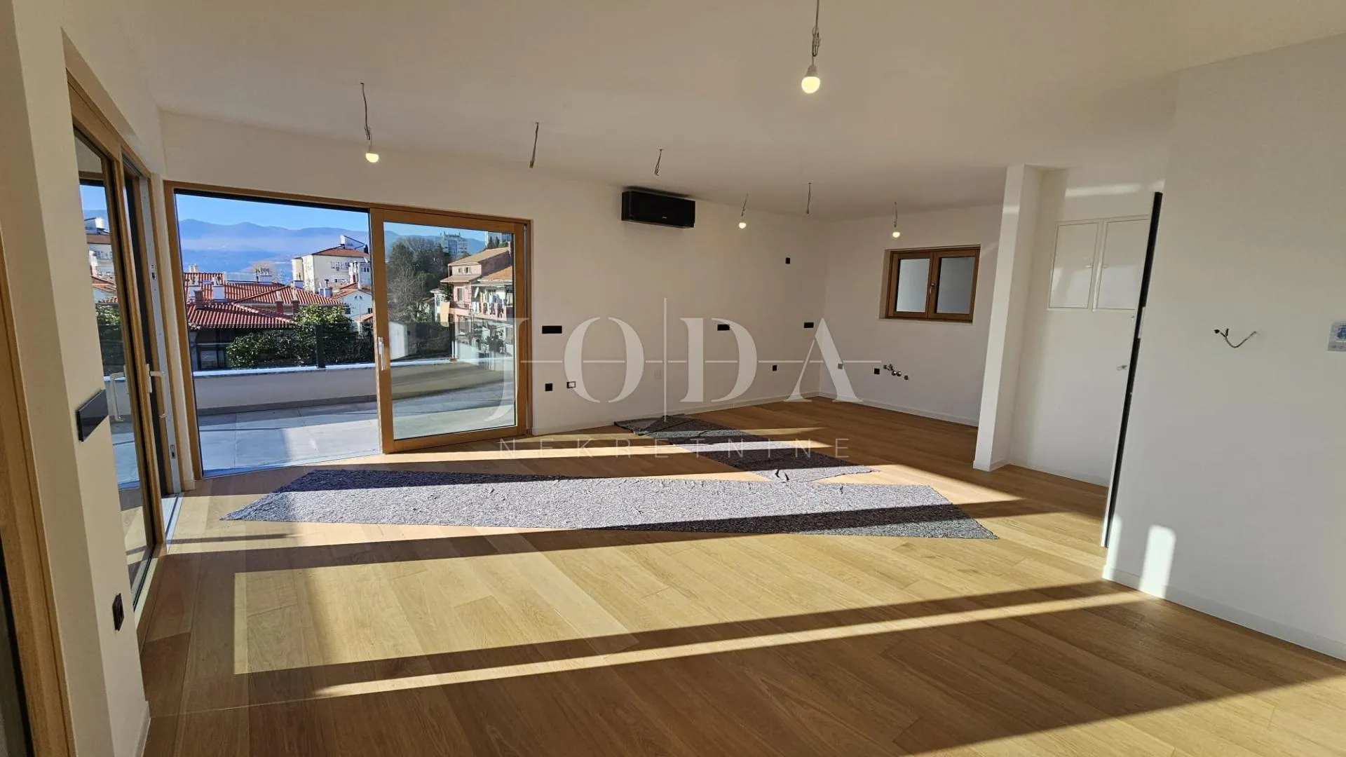 kantrida, luksuzni penthouse s panoramskom terasom i tri garažna mjesta - slika 18