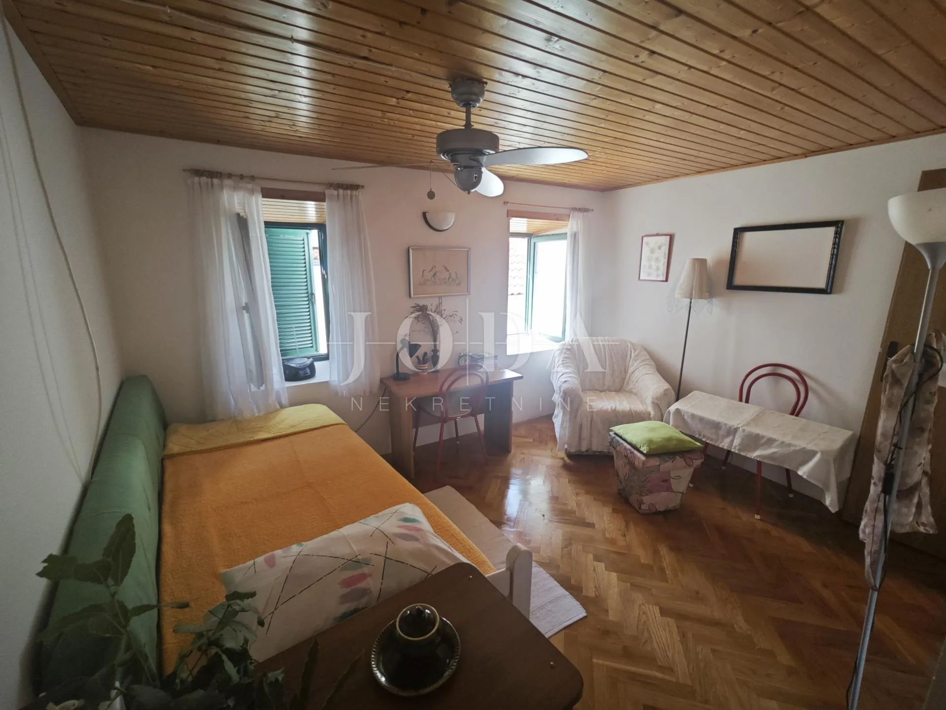 novi vinodolski, kuća u centru s panoramskim pogledom - slika 9