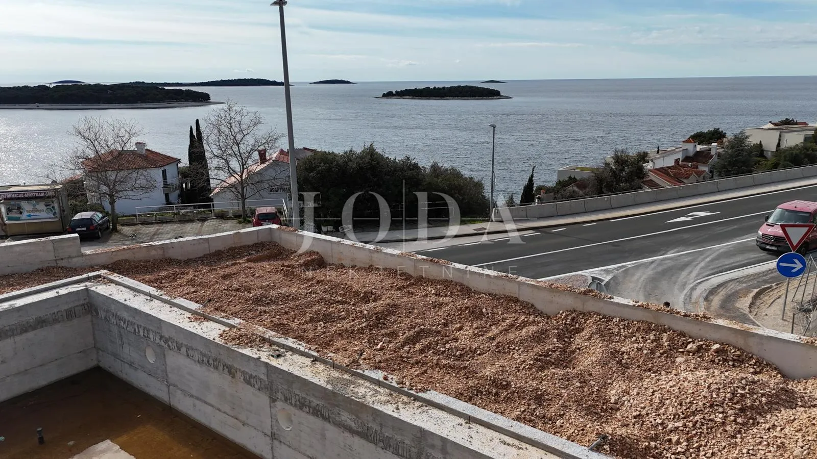 primošten luksuzan apartman s pogledom na more - slika 14