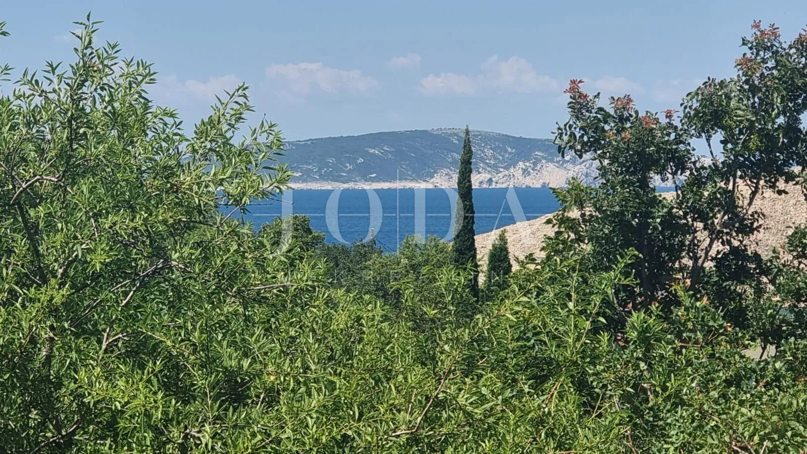 lukovo kuća sa 4 apartmana - slika 5