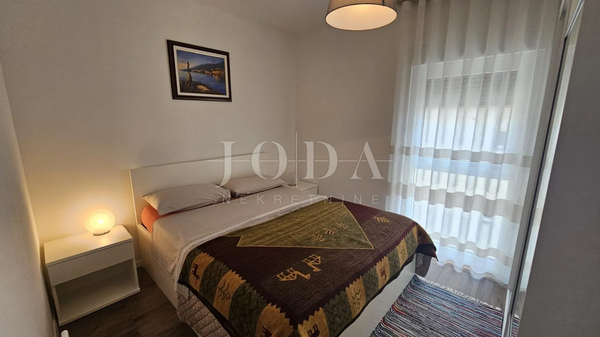 dramalj penthouse sa garažom i zasebnim apartmanom - slika 20