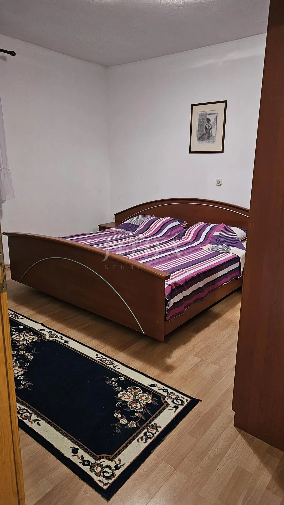dva stana sa parkingom u prizemlju obiteljske kuće,labin okolica - slika 5