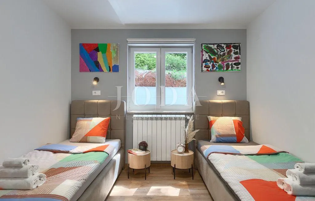 labin, okolica, prekrasna villa sa bazenom - slika 40