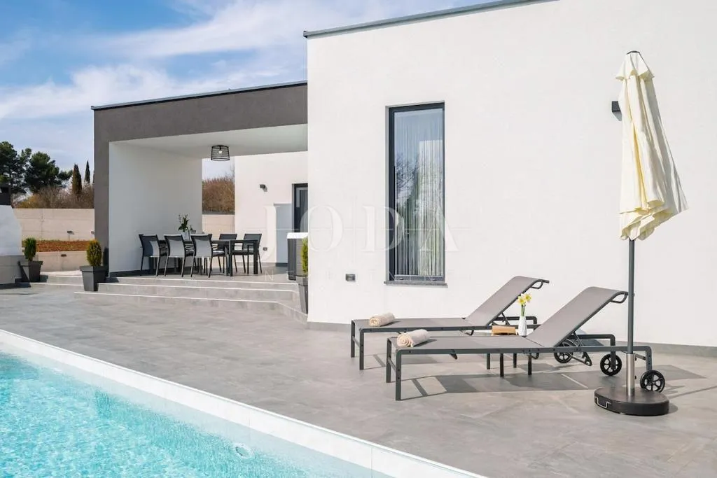 žminj, moderna villa sa bazenom, jacuzzijem i saunom - slika 5