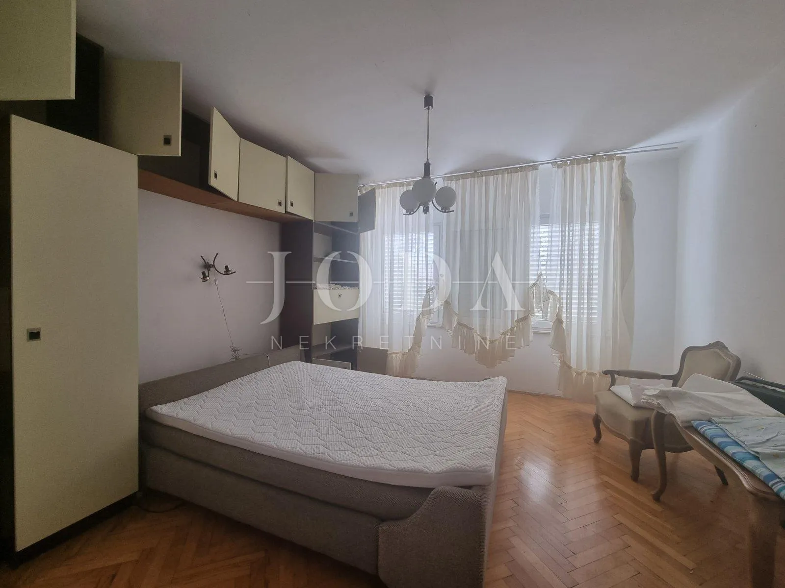 novi vinodolski,centar, kuća 180m od mora - slika 6