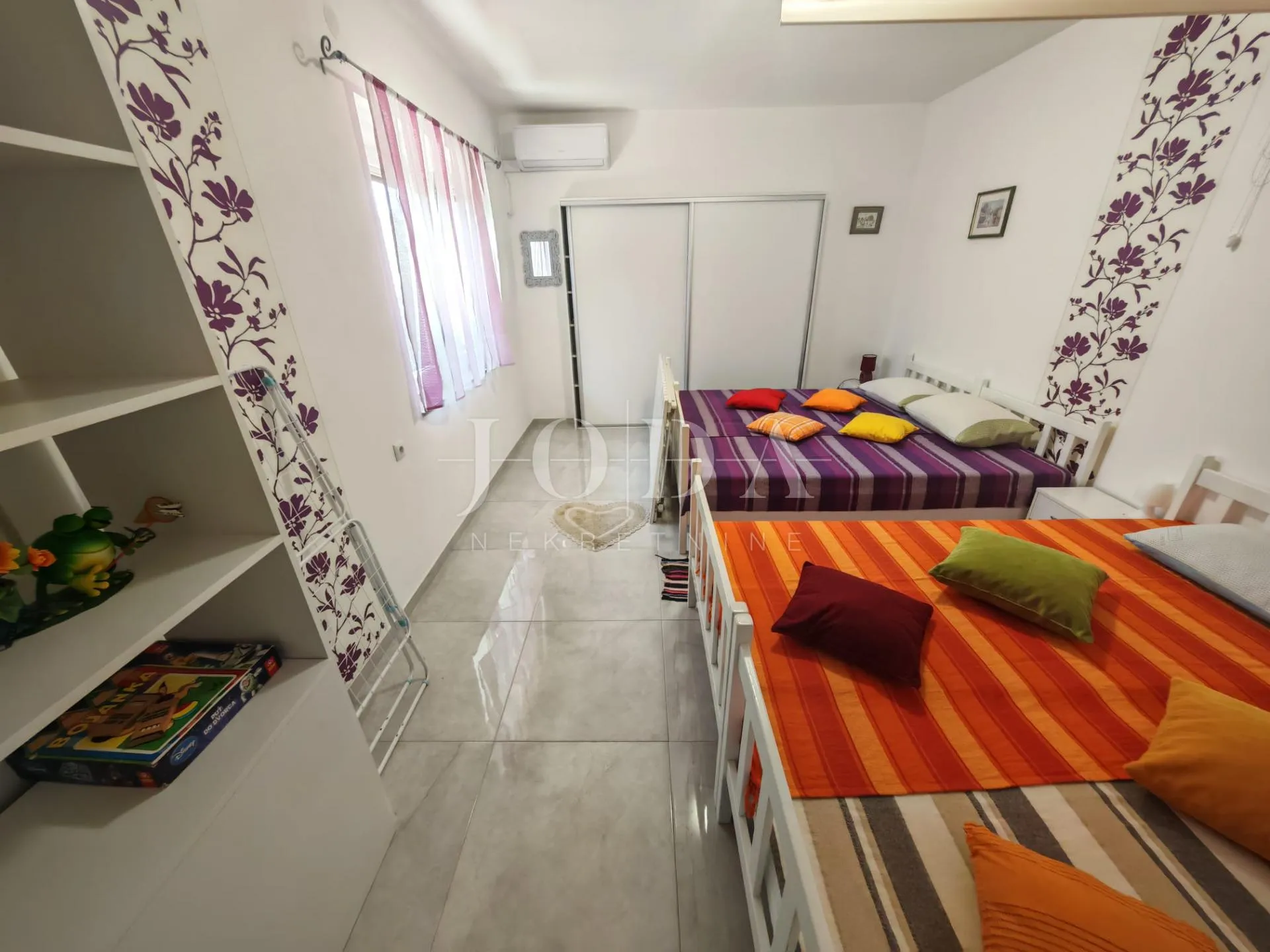 kuća sa 3 jedinice 200m od mora - slika 21