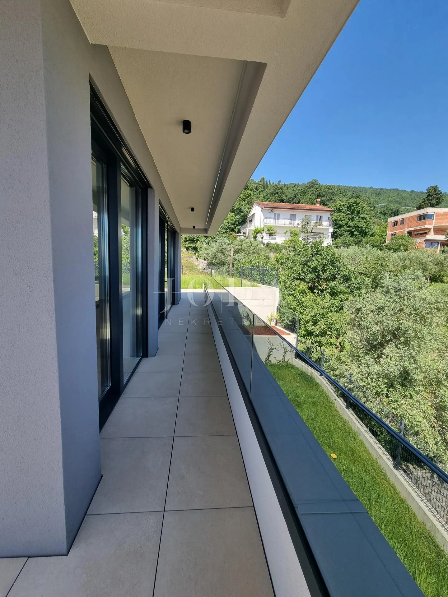 lovran – penthouse u novogradnji s pogledom na more - slika 12