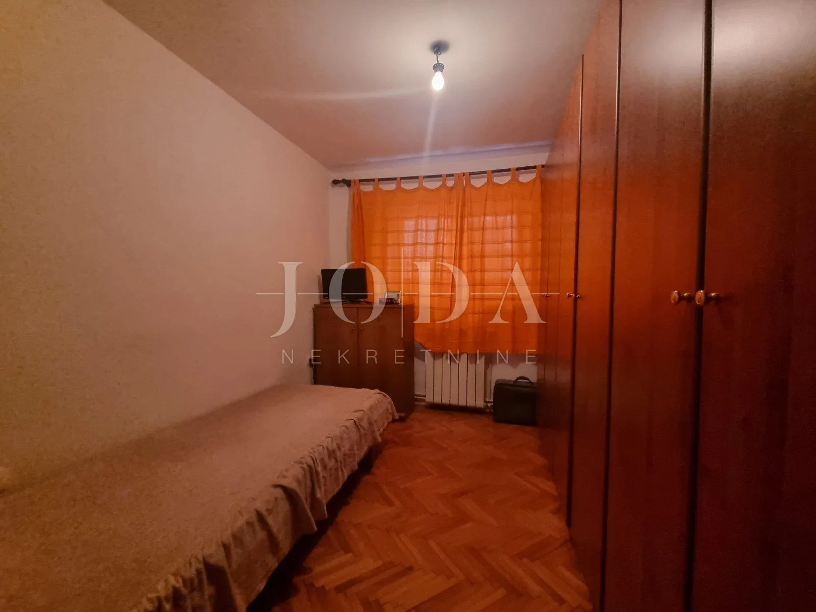 crikvenica, trosobni stan u širem centru grada - slika 13