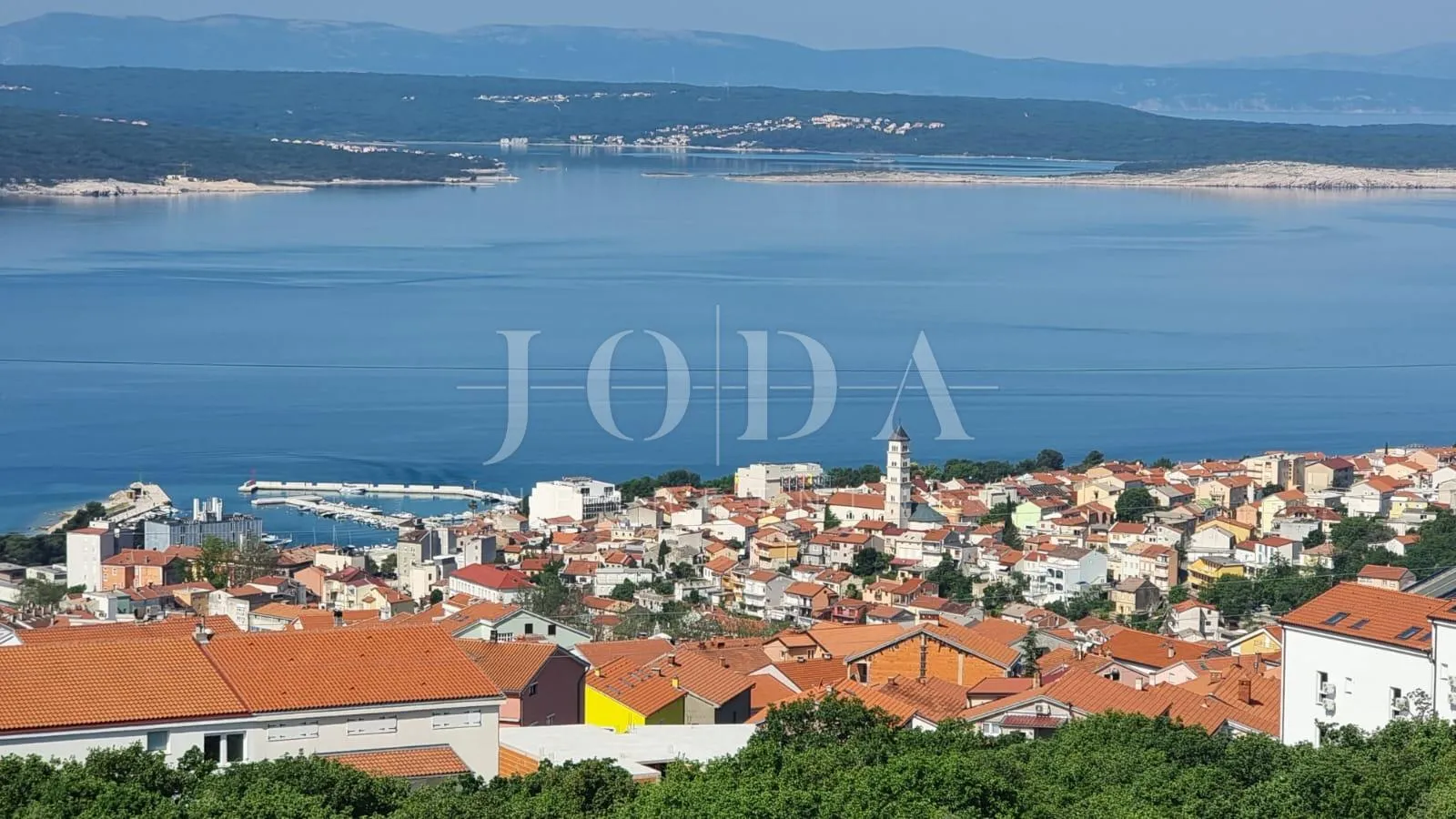 crikvenica prizemlje sa okućnicom - slika 1