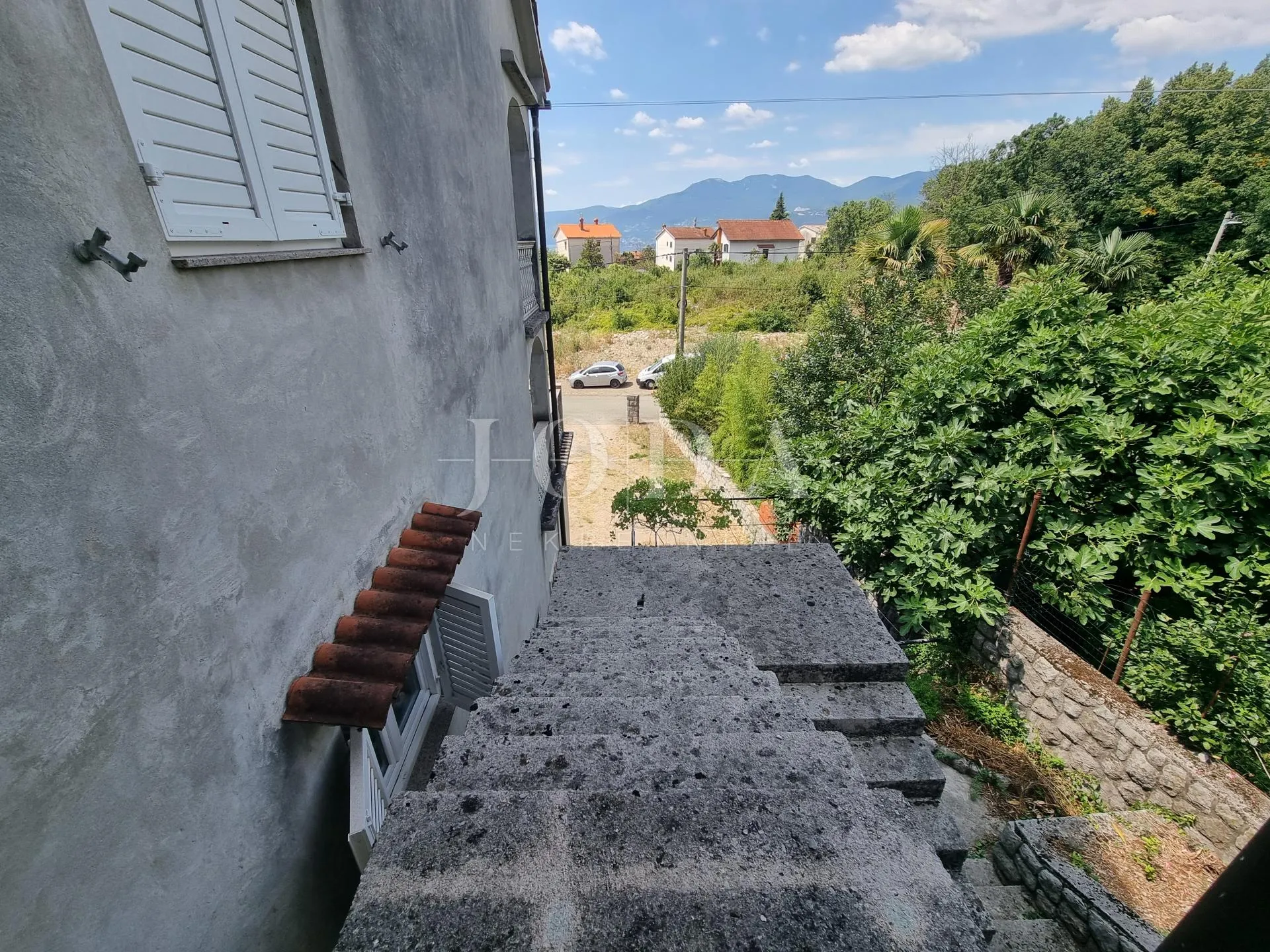 martinkovac kuća sa lijepom okućnicom - slika 21
