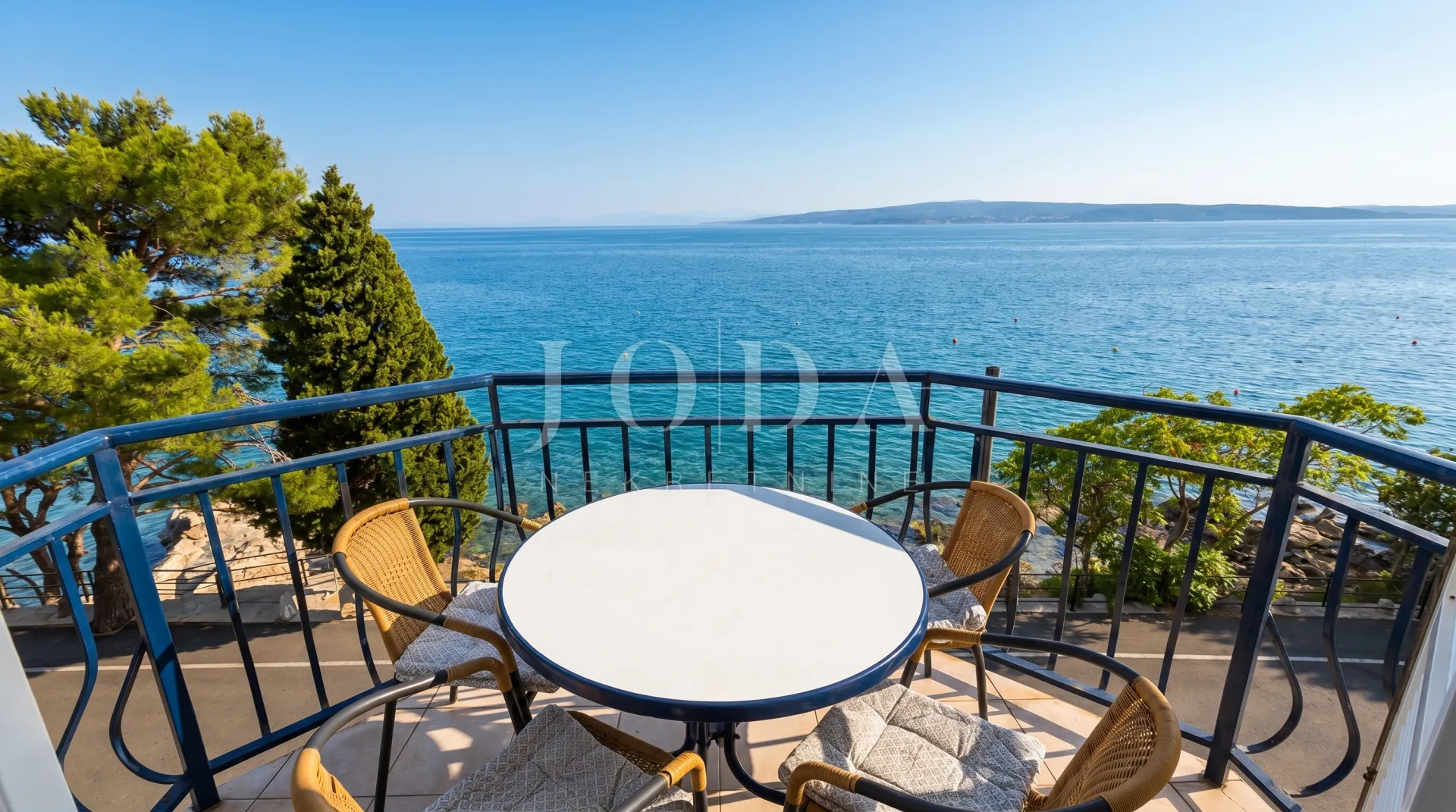 crikvenica 1. red do mora - slika 3