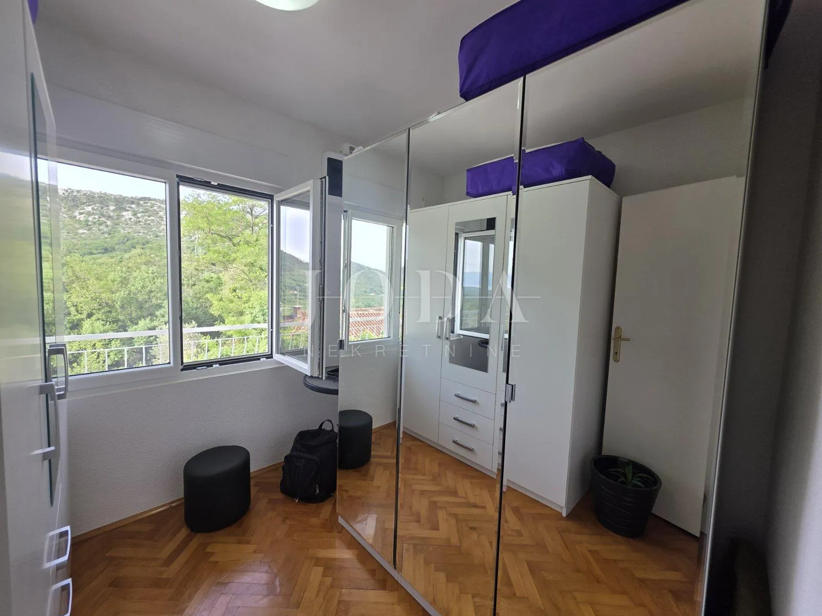 bribir, kuća sa dva stana - slika 26