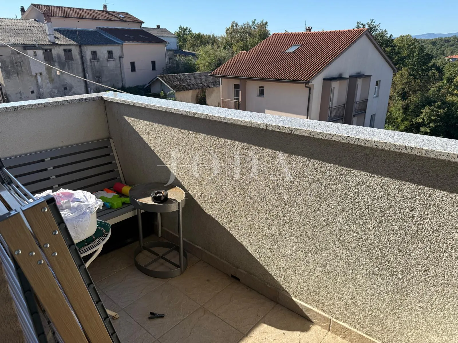viškovo dvoetažni stan - slika 15