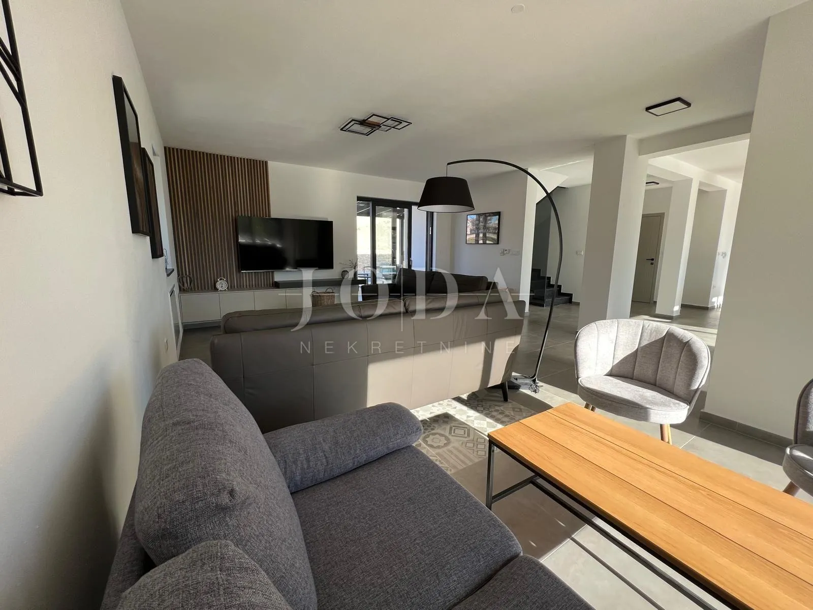 svetvinčenat, okolica, moderna nova villa - slika 10
