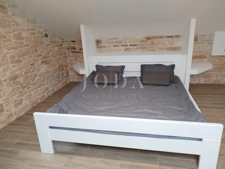 lijepa kamena kuća sa bazenom,barban okolica - slika 7