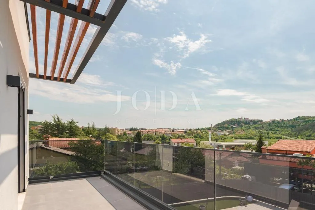 labin, villa sa bazenom na odličnoj lokaciji - slika 15