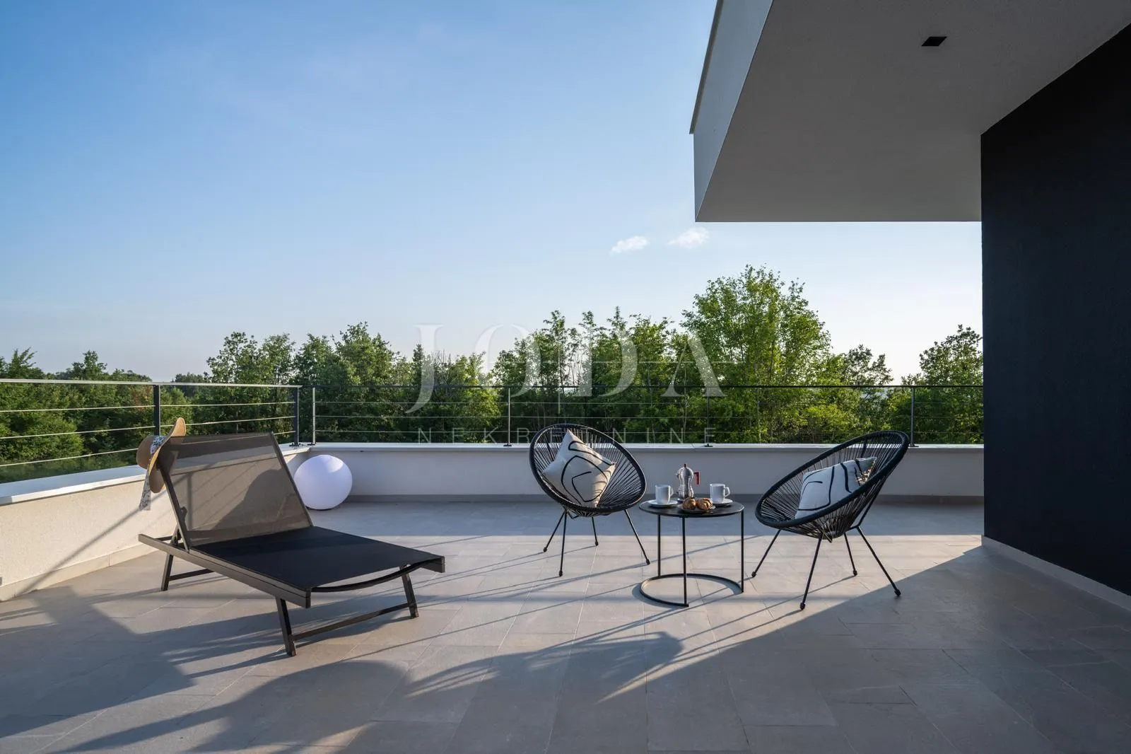 grožnjan, zadivljujuća luksuzna dizajnerska villa - slika 53
