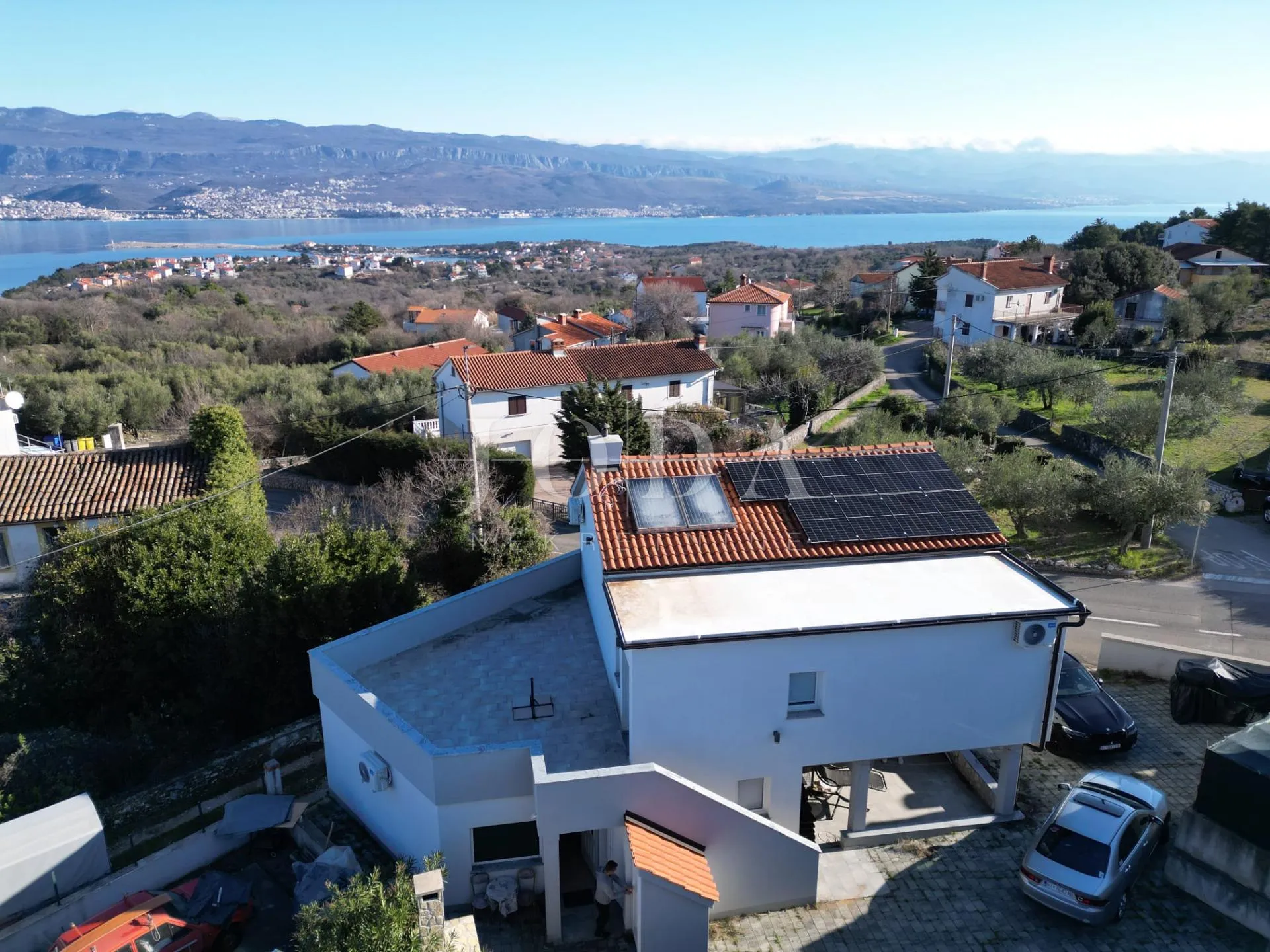 šilo kuća sa 3 apartmana - slika 3